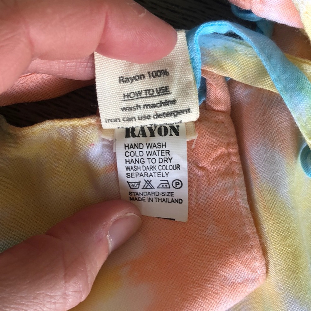 Festival Tie Dye Crop Top Size Small NWOT - Picture 6 of 7